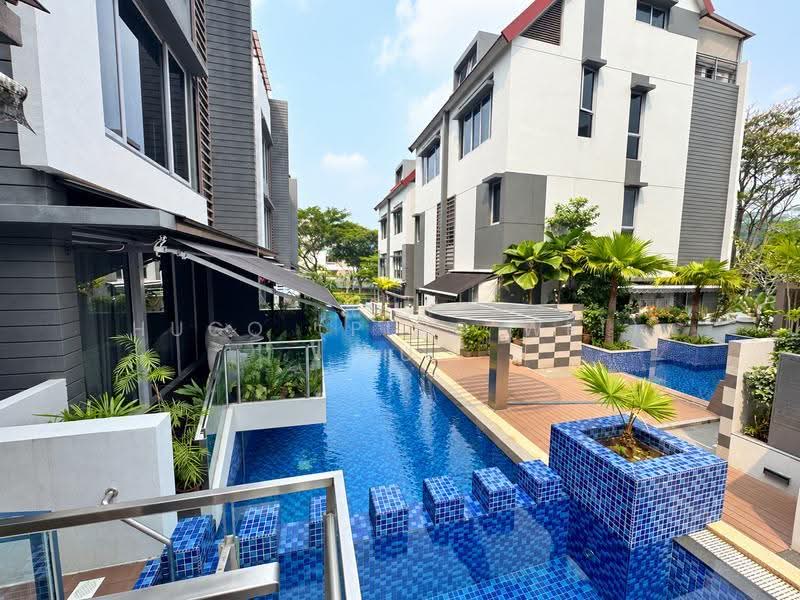 Estrivillas, Jalan Lim Tai See, Tanglin / Holland / Bukit Timah, 5 Bedrooms, 5,414 sqft, Cluster House For Sale, by Hugo (Ping Wei) Xu, 500300362 - Shared Swimming Pool - PropertyGuru.com.sg