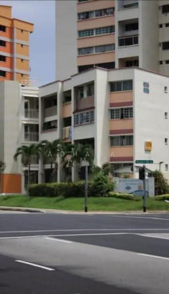 410 Eunos Road 5, 410 Eunos Road 5, Eunos / Geylang / Paya Lebar, 2 Bedrooms, 797 sqft, HDB Flat For Rent, by Adhana Kamis, 500300508 - Exterior - PropertyGuru.com.sg