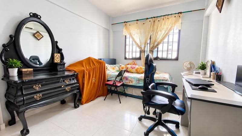 Bedroom
