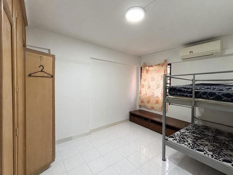 806 King George's Avenue, 806 King George's Avenue, Farrer Park / Serangoon Rd, 2 Bedrooms, 732 sqft, HDB Flat For Rent, by Alina Tan, 500300547 - Bedroom - PropertyGuru.com.sg