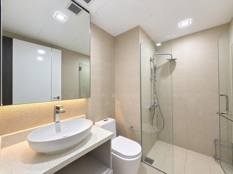 Meadows @ Peirce, 626 Upper Thomson Road, Mandai / Upper Thomson, 4 Bedrooms, 1,851 sqft, Condominium For Sale, by Myron Pang Kian Hann, 500300558 - Bathroom - PropertyGuru.com.sg