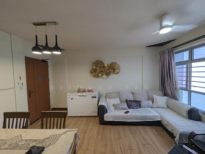 208C Punggol Place, 208C Punggol Place, Hougang / Punggol / Sengkang, 2 Bedrooms, 721 sqft, HDB Flat For Rent, by Desmond Tan, 500300579 - Living Room - PropertyGuru.com.sg