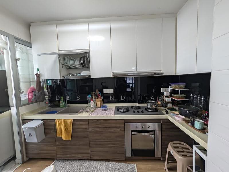 208C Punggol Place, 208C Punggol Place, Hougang / Punggol / Sengkang, 2 Bedrooms, 721 sqft, HDB Flat For Rent, by Desmond Tan, 500300579 - Kitchen - PropertyGuru.com.sg