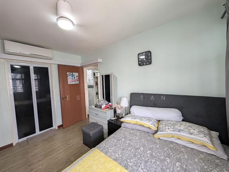 208C Punggol Place, 208C Punggol Place, Hougang / Punggol / Sengkang, 2 Bedrooms, 721 sqft, HDB Flat For Rent, by Desmond Tan, 500300579 - Bedroom - PropertyGuru.com.sg