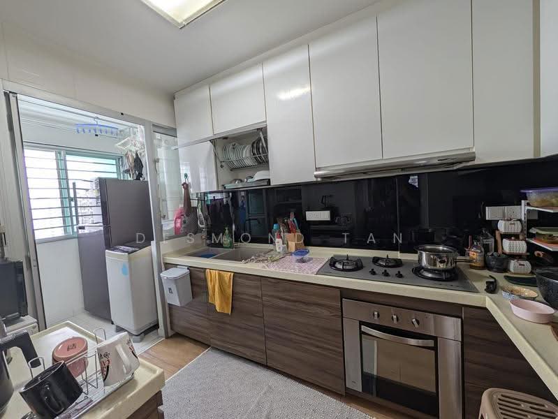 208C Punggol Place, 208C Punggol Place, Hougang / Punggol / Sengkang, 2 Bedrooms, 721 sqft, HDB Flat For Rent, by Desmond Tan, 500300579 - Kitchen - PropertyGuru.com.sg