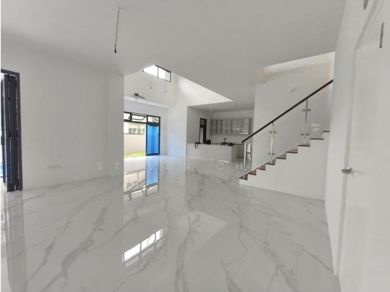 Double volume hall view from entrance
