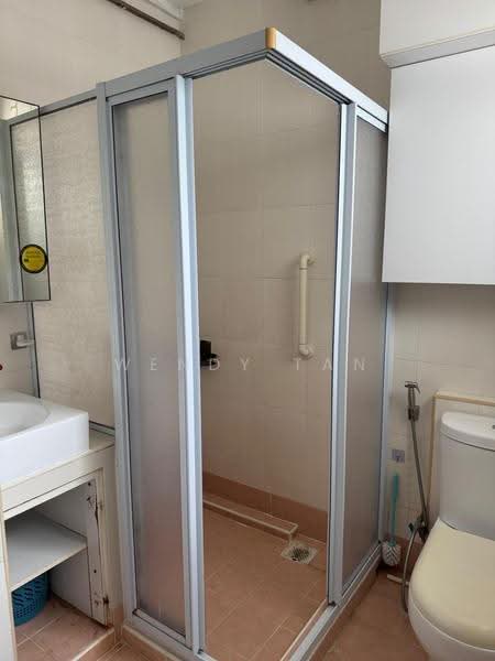 835 Woodlands Street 83, 835 Woodlands Street 83, Admiralty / Woodlands, Room Rental, 120 sqft, HDB Flat For Rent, by Wendy Tan, 500300601 - Bathroom - PropertyGuru.com.sg