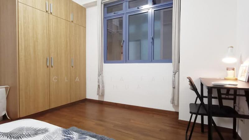 ROOM 2