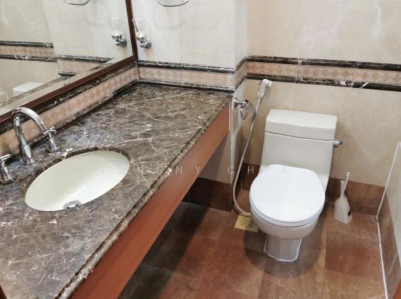 Gold Palm Mansions, 139 Lorong K Telok Kurau, East Coast / Marine Parade, 2 Bedrooms, 1,033 sqft, Apartment For Rent, by Johnny Chia, 500300782 - Bathroom - PropertyGuru.com.sg