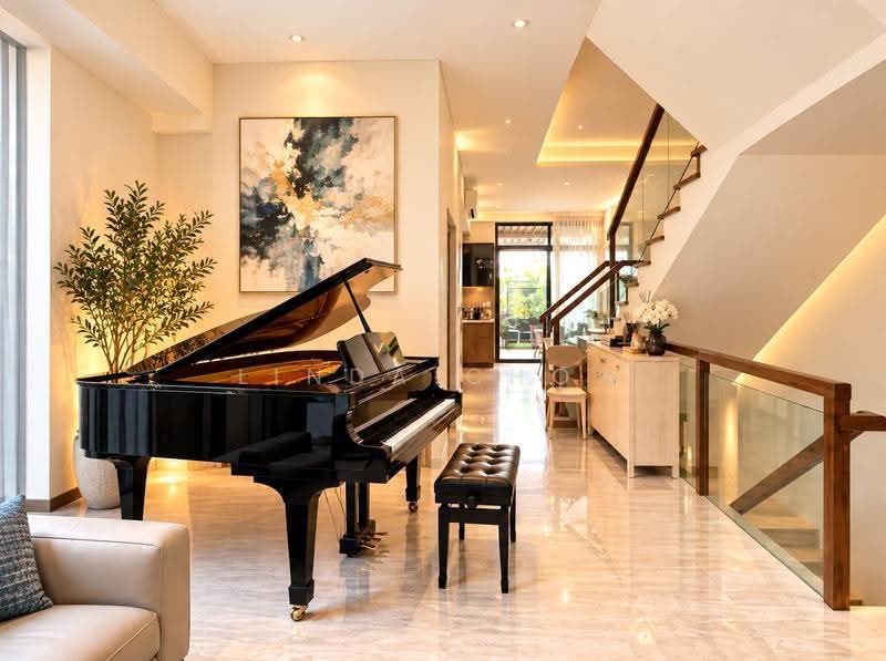 Eleven @ Holland, 11 Holland Link, Tanglin / Holland / Bukit Timah, 6 Bedrooms, 4,338 sqft, Cluster House For Sale, by Linda Chow, 500300827 - Living Room - PropertyGuru.com.sg