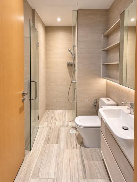 Alex Residences, 28 Alexandra View, Alexandra / Commonwealth, 2 Bedrooms, 678 sqft, Apartment For Sale, by June Ong, 500300856 - Bathroom - PropertyGuru.com.sg