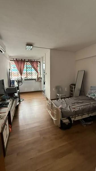 864 Tampines Street 83, 864 Tampines Street 83, Pasir Ris / Tampines, 3 Bedrooms, 1,119 sqft, HDB Flat For Sale, by Frankie Er, 500300882 - Bedroom - PropertyGuru.com.sg