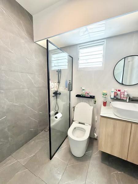164C Rivervale Crescent, 164C Rivervale Crescent, Hougang / Punggol / Sengkang, 3 Bedrooms, 1,001 sqft, HDB Flat For Sale, by Alicia Ong, 500300952 - Bathroom - PropertyGuru.com.sg