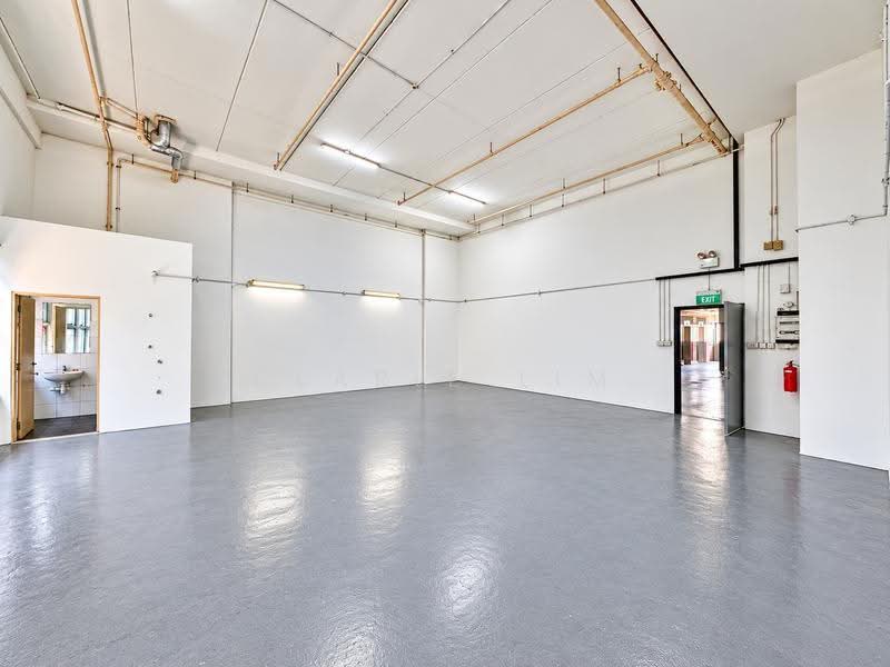 Harvest @ Woodlands, Sembawang / Yishun, 2,164 sqft, Factory / Workshop (B2) For Sale, by Clarie Lim, 500300957 - Bathroom - CommercialGuru.com.sg