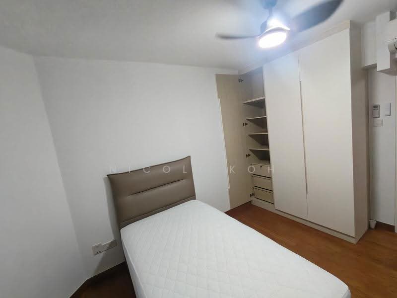 460 Clementi Avenue 3, 460 Clementi Avenue 3, Buona Vista / West Coast / Clementi New Town, Room Rental, 120 sqft, HDB Flat For Rent, by Nicoll Koh, 500301026 - Bedroom - PropertyGuru.com.sg
