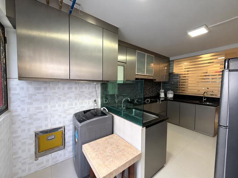 623 Bedok Reservoir Road, 623 Bedok Reservoir Road, Bedok / Upper East Coast, 3 Bedrooms, 980 sqft, HDB Flat For Sale, by Mandy Koh, 500301039 - Kitchen - PropertyGuru.com.sg