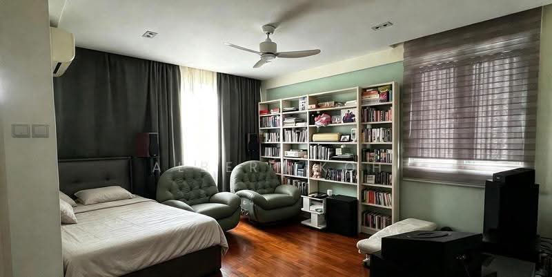 Bartley Villas, 3 Serangoon Lane, Hougang / Punggol / Sengkang, 6 Bedrooms, 3,900 sqft, Semi-Detached House For Sale, by Albert Koh, 500301040 - Bedroom - PropertyGuru.com.sg