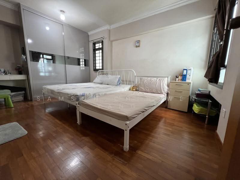 989A Jurong West Street 93, 989A Jurong West Street 93, Boon Lay / Jurong / Tuas, 3 Bedrooms, 1,184 sqft, HDB Flat For Sale, by Samson Chin Wen Yang, 500301053 - Bedroom - PropertyGuru.com.sg