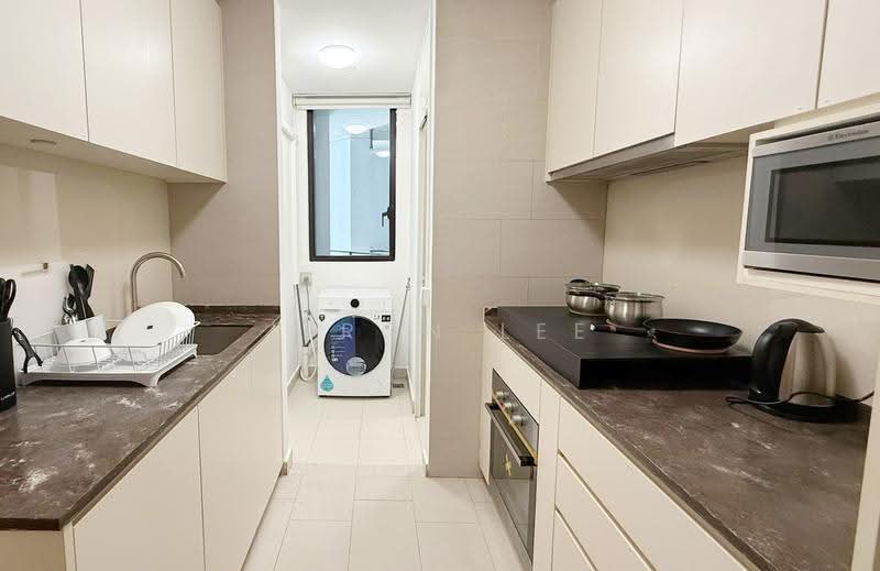 The Crest, 101 Prince Charles Crescent, Alexandra / Commonwealth, Room Rental, 166 sqft, Condominium For Rent, by Jeron Lee, 500301143 - Kitchen - PropertyGuru.com.sg