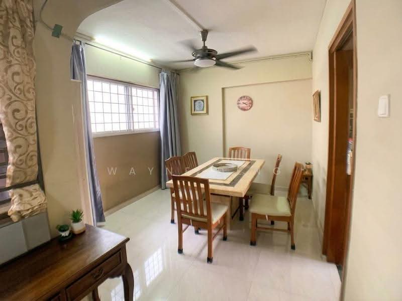 717 Bedok Reservoir Road, 717 Bedok Reservoir Road, Bedok / Upper East Coast, 3 Bedrooms, 1,507 sqft, HDB Flat For Sale, by Wayne Deng, 500301171 - Dining Room - PropertyGuru.com.sg