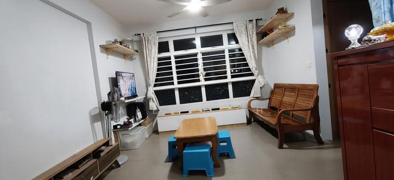 450A Bukit Batok West Avenue 6, 450A Bukit Batok West Avenue 6, Dairy Farm / Bukit Panjang / Choa Chu Kang, 2 Bedrooms, 721 sqft, HDB Flat For Sale, by Alex Teoh, 500301204 - Living Room - PropertyGuru.com.sg