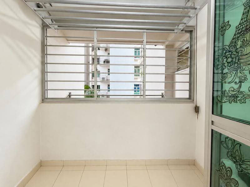 443A Fernvale Road, 443A Fernvale Road, Seletar / Yio Chu Kang, 3 Bedrooms, 1,012 sqft, HDB Flat For Sale, by Jerez Amsyar, 500301229 - Balcony - PropertyGuru.com.sg
