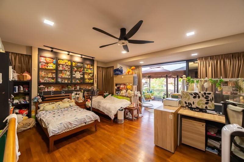 Kenanga Avenue / Lichi Avenue / Belimbing Avenue, Macpherson / Potong Pasir, 5 Bedrooms, 3,900 sqft, Corner Terrace For Sale, by Jerralyn Satrio, 500301404 - 2nd Floor - Ensuite Bedroom - PropertyGuru.com.sg