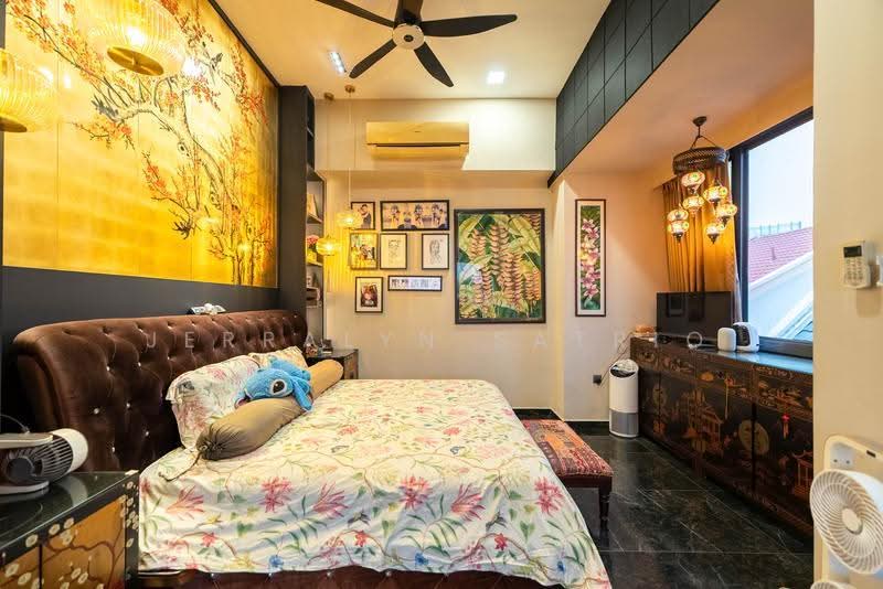 Kenanga Avenue / Lichi Avenue / Belimbing Avenue, Macpherson / Potong Pasir, 5 Bedrooms, 3,900 sqft, Corner Terrace For Sale, by Jerralyn Satrio, 500301404 - Attic - Master suite - PropertyGuru.com.sg