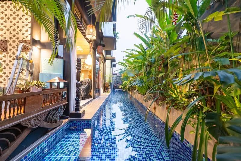 Kenanga Avenue / Lichi Avenue / Belimbing Avenue, Macpherson / Potong Pasir, 5 Bedrooms, 3,900 sqft, Corner Terrace For Sale, by Jerralyn Satrio, 500301404 - Swimming Pool - PropertyGuru.com.sg