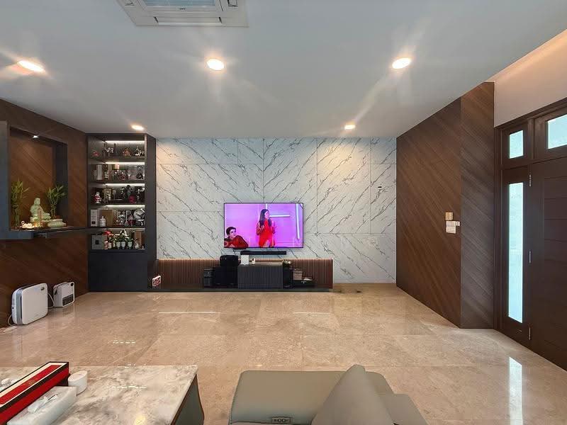 Eunos / Kembangan, Eunos / Geylang / Paya Lebar, 6 Bedrooms, 4,800 sqft, Semi-Detached House For Sale, by Justin Ng, 500301424 - Living Room - PropertyGuru.com.sg