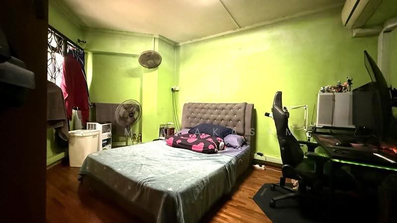 251 Compassvale Street, 251 Compassvale Street, Hougang / Punggol / Sengkang, 3 Bedrooms, 1,238 sqft, HDB Flat For Sale, by Sam Alakasam, 500301466 - Bedroom - PropertyGuru.com.sg