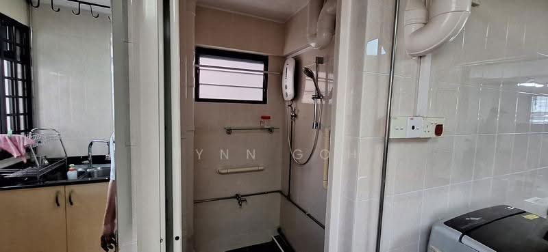 128 Bukit Merah View, 128 Bukit Merah View, Alexandra / Commonwealth, 3 Bedrooms, 700 sqft, HDB Flat For Rent, by Lynn Goh, 500301551 - Bathroom - PropertyGuru.com.sg