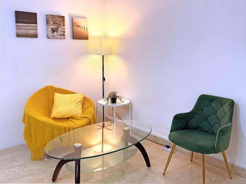 Chantilly Rise, 80 Hillview Avenue, Dairy Farm / Bukit Panjang / Choa Chu Kang, Room Rental, 110 sqft, Condominium For Rent, by Vivian Ng, 500301559 - Living Room - PropertyGuru.com.sg