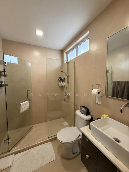 Super Cheap Sunset Way Corner Terrace, Sunset way, sunset square, sunset lane, sunset view, sunset place, sunset drive, sunset terrace,, Clementi Park / Upper Bukit Timah, 4 Bedrooms, 3,500 sqft, Corner Terrace For Sale, by Gary Tang, 500301587 - Bathroom - PropertyGuru.com.sg