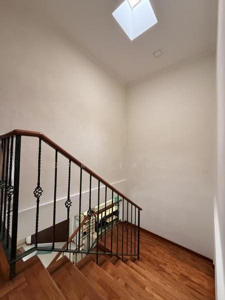 Super Cheap Sunset Way Corner Terrace, Sunset way, sunset square, sunset lane, sunset view, sunset place, sunset drive, sunset terrace,, Clementi Park / Upper Bukit Timah, 4 Bedrooms, 3,500 sqft, Corner Terrace For Sale, by Gary Tang, 500301587 - PropertyGuru.com.sg