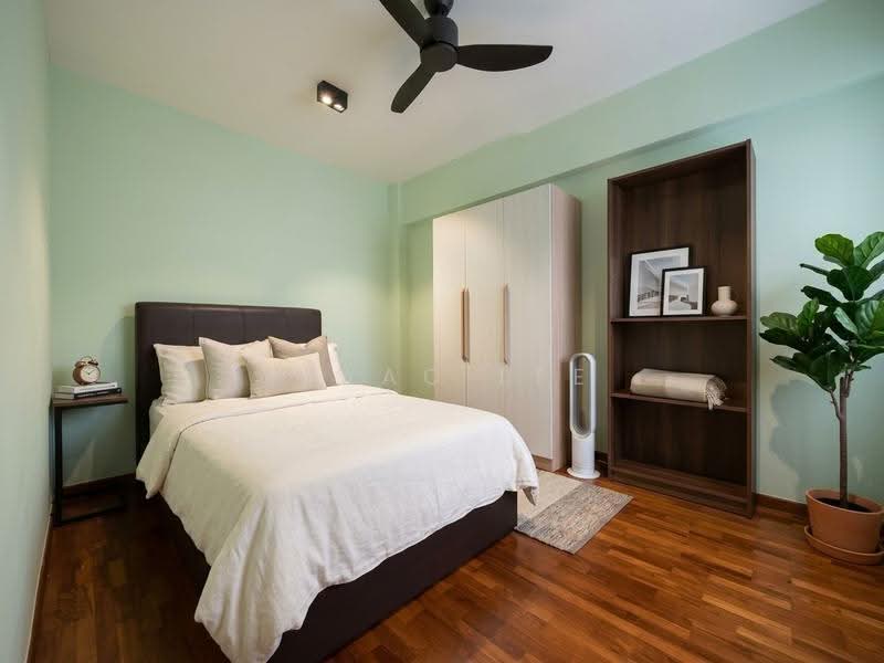 Bedroom 2 (Level 3)