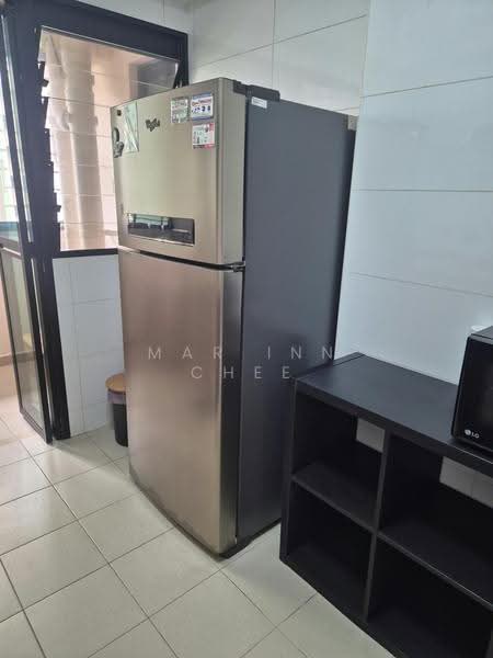 120A Punggol Edge, 120A Edgedale Plains, Hougang / Punggol / Sengkang, 3 Bedrooms, 93 sqft, HDB Flat For Rent, by Mar Inn Chee, 500301628 - Fridge - PropertyGuru.com.sg