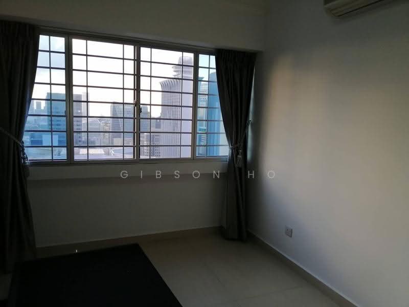 Lucky Plaza, 304 Orchard Road, Orchard / River Valley, 2 Bedrooms, 829 sqft, Apartment For Rent, by Gibson Ho, 500301716 - View - PropertyGuru.com.sg
