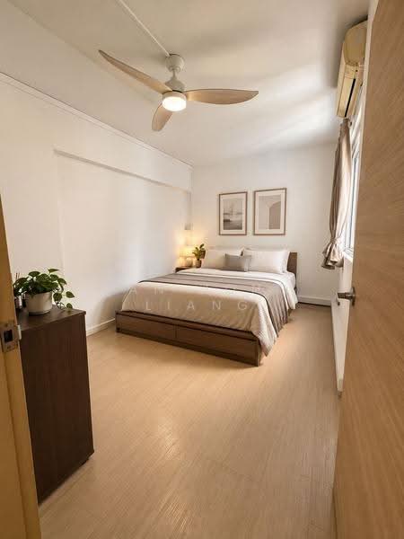 314 Hougang Avenue 5, 314 Hougang Avenue 5, Hougang / Punggol / Sengkang, 3 Bedrooms, 1,001 sqft, HDB Flat For Sale, by Tan Hong Liang, 500301780 - Bedroom - PropertyGuru.com.sg