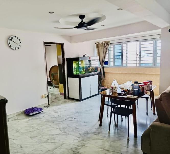 170 Yishun Avenue 7, 170 Yishun Avenue 7, Sembawang / Yishun, 3 Bedrooms, 1,431 sqft, HDB Flat For Sale, by Sherlyn Wong, 500301973 - Living Room - PropertyGuru.com.sg
