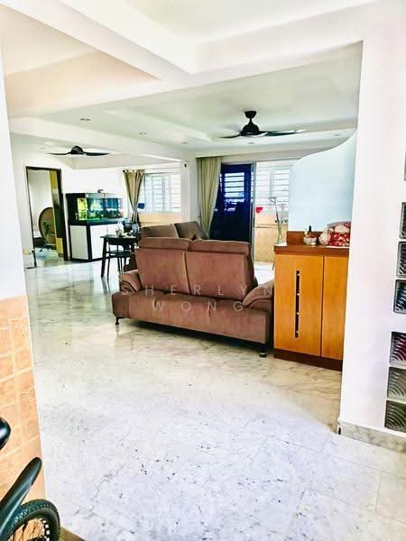 170 Yishun Avenue 7, 170 Yishun Avenue 7, Sembawang / Yishun, 3 Bedrooms, 1,431 sqft, HDB Flat For Sale, by Sherlyn Wong, 500301973 - Living Room - PropertyGuru.com.sg