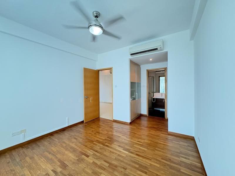 Msster Bedroom