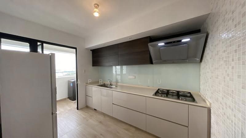 208A Clementi Avenue 6, 208A Clementi Avenue 6, Buona Vista / West Coast / Clementi New Town, 3 Bedrooms, 1,001 sqft, HDB Flat For Sale, by April Liu, 500302004 - Kitchen - PropertyGuru.com.sg
