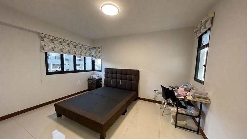 208A Clementi Avenue 6, 208A Clementi Avenue 6, Buona Vista / West Coast / Clementi New Town, 3 Bedrooms, 1,001 sqft, HDB Flat For Rent, by April Liu, 500302007 - Bedroom - PropertyGuru.com.sg