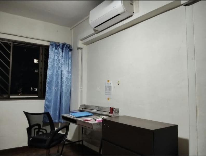 241 Hougang Street 22, 241 Hougang Street 22, Hougang / Punggol / Sengkang, Room Rental, 120 sqft, HDB Flat For Rent, by Mira Kelyna, 500302026 - Study - PropertyGuru.com.sg