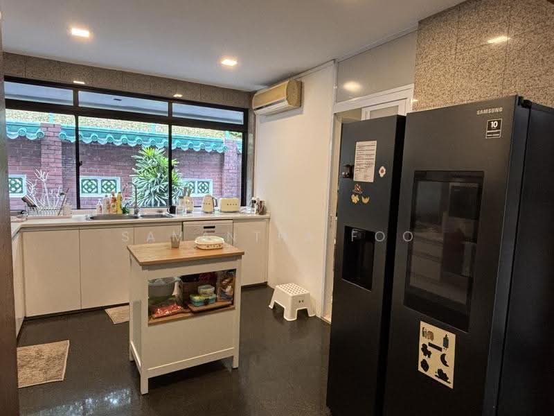 Guok Avenue, Guok Avenue, Buona Vista / West Coast / Clementi New Town, 5 Bedrooms, 7,832 sqft, Detached House For Rent, by Samantha Foo, 500302291 - PropertyGuru.com.sg