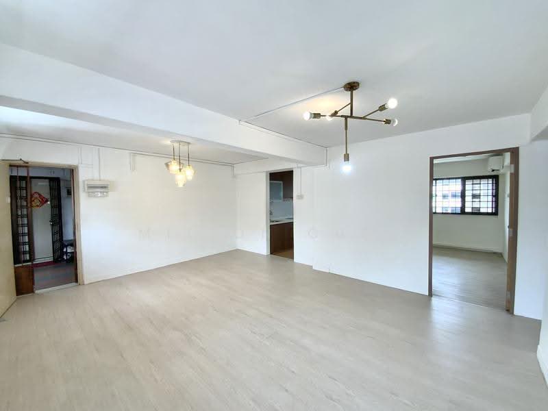 208 Toa Payoh North, 208 Toa Payoh North, Balestier / Toa Payoh, 3 Bedrooms, 872 sqft, HDB Flat For Rent, by Milton Chee, 500302317 - Living Room - PropertyGuru.com.sg
