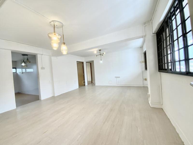 208 Toa Payoh North, 208 Toa Payoh North, Balestier / Toa Payoh, 3 Bedrooms, 872 sqft, HDB Flat For Rent, by Milton Chee, 500302317 - Living Room - PropertyGuru.com.sg