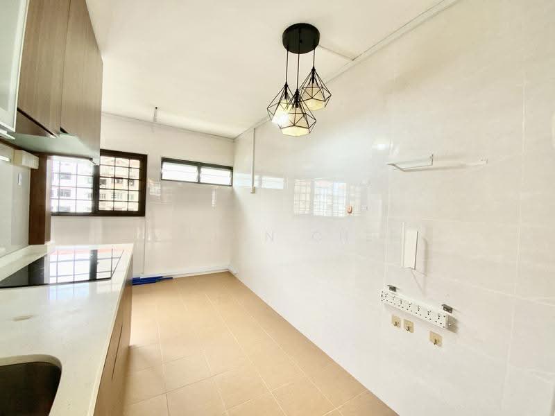 208 Toa Payoh North, 208 Toa Payoh North, Balestier / Toa Payoh, 3 Bedrooms, 872 sqft, HDB Flat For Rent, by Milton Chee, 500302317 - Kitchen - PropertyGuru.com.sg