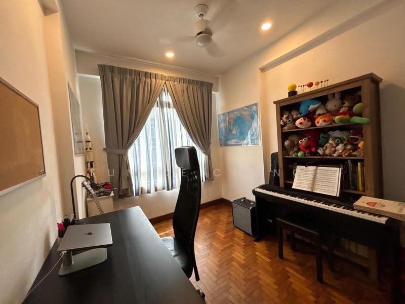 Common Bedroom 1